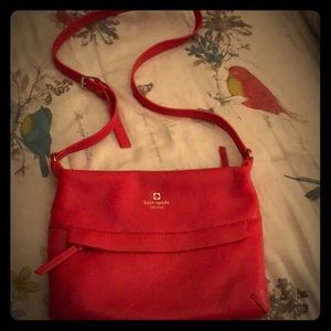 Kate Spade crossbody bag! Beautiful color! 🌺🌷